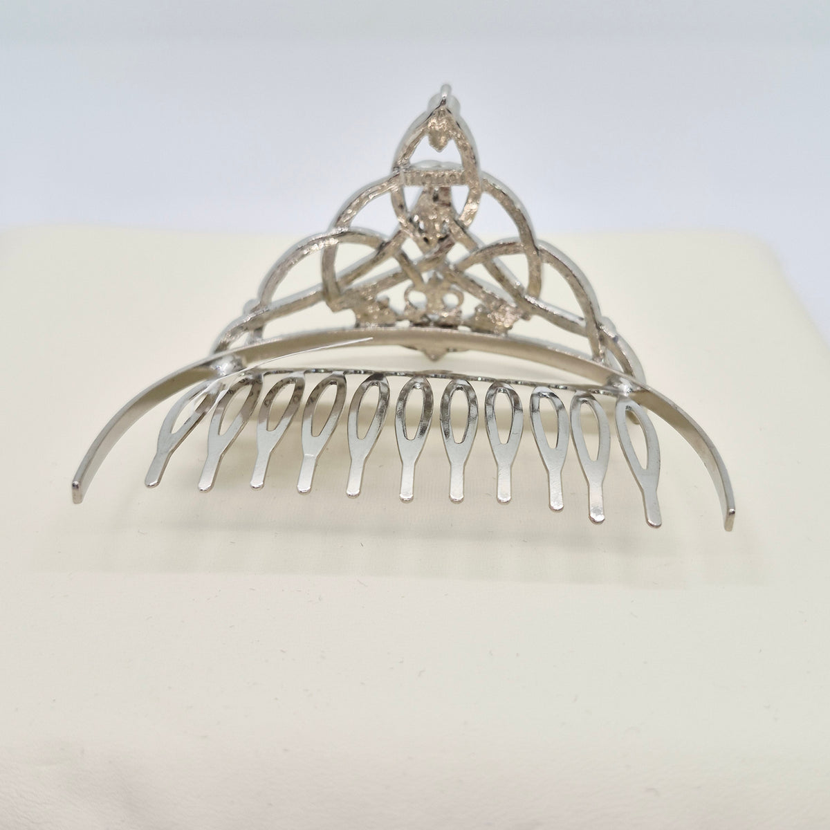 Claddagh Irish Trinity Rhodium & Crystal Knot Hair Comb NWT