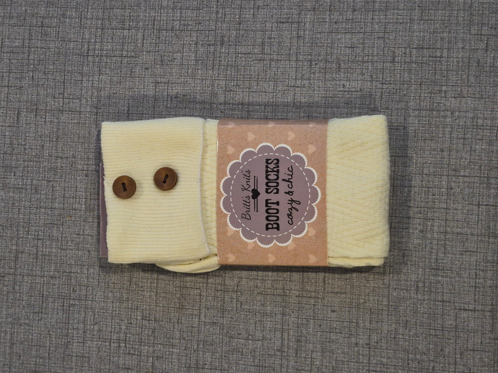 Britt's Knits Cream Button-Detail Boot Socks NWT New in Packaging
