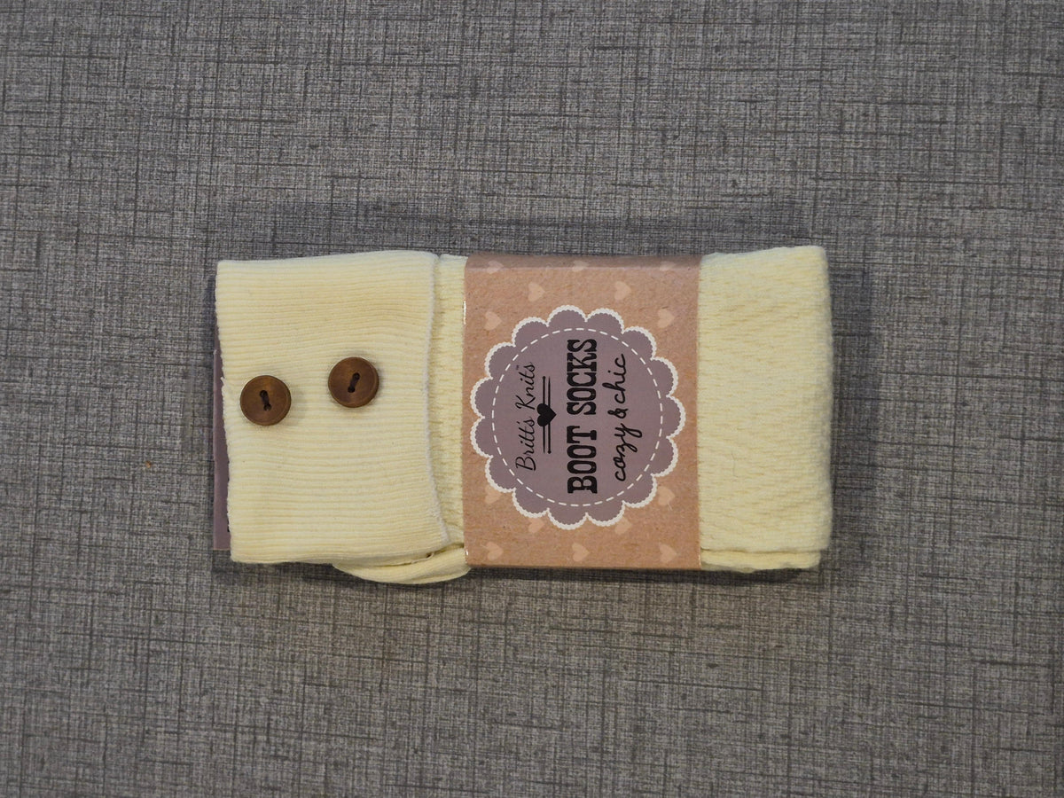 Britt's Knits Cream Button-Detail Boot Socks NWT New in Packaging