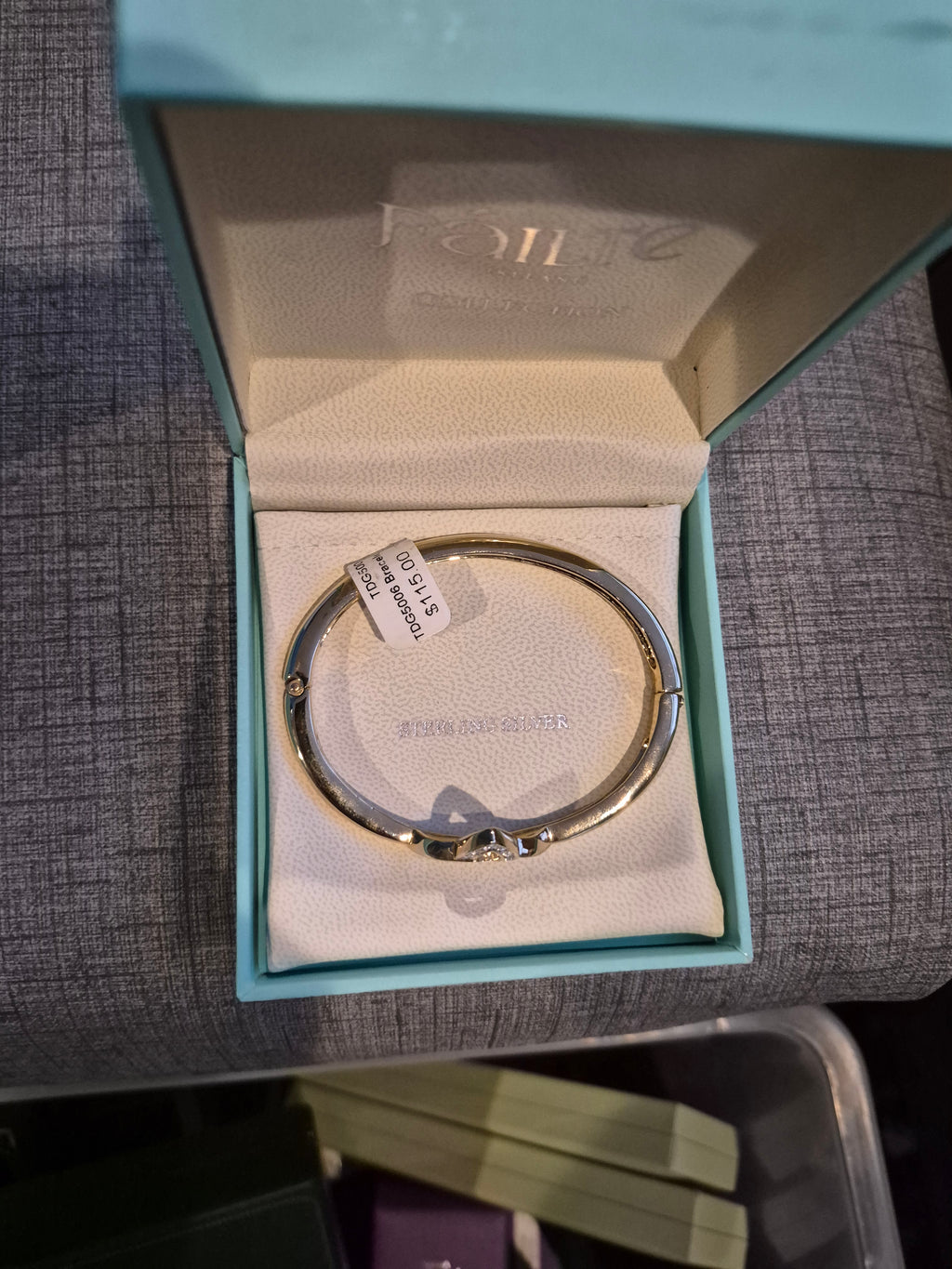 Fáilte Collection Gold-Tone Trinity Knot Hinged Bangle Bracelet NIB