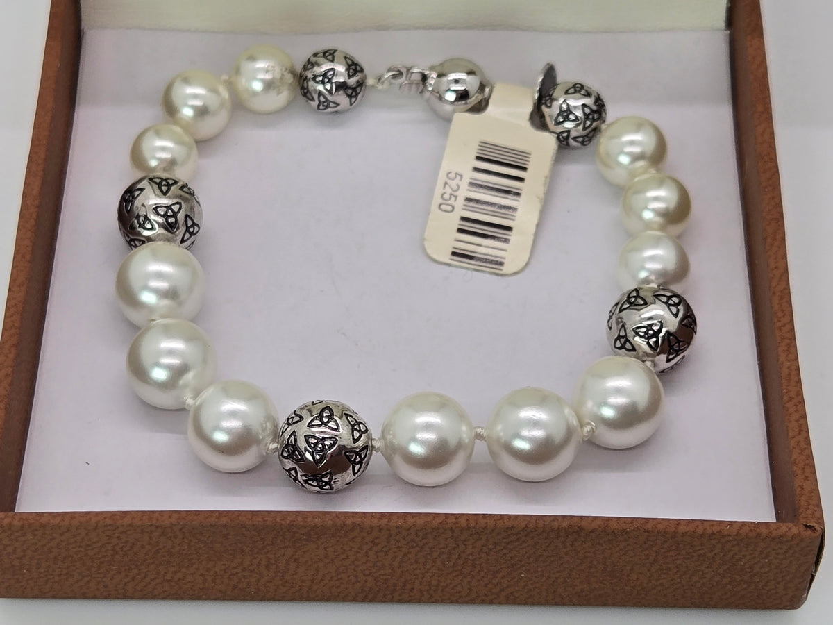 NWT Shanore Celtic Trinity Knot White Pearl Bracelet Silver Spacers