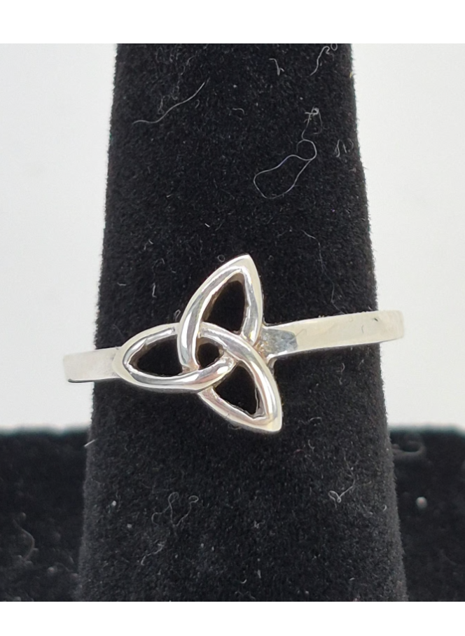 Sterling Silver Celtic Trinity Knot Ring – Simple | Thin 1mm Band | Size 6.5 & 7.5